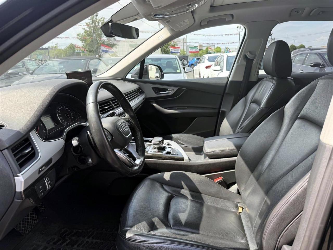 Audi Q7 SE Premium 45 TFSI quattro 2019