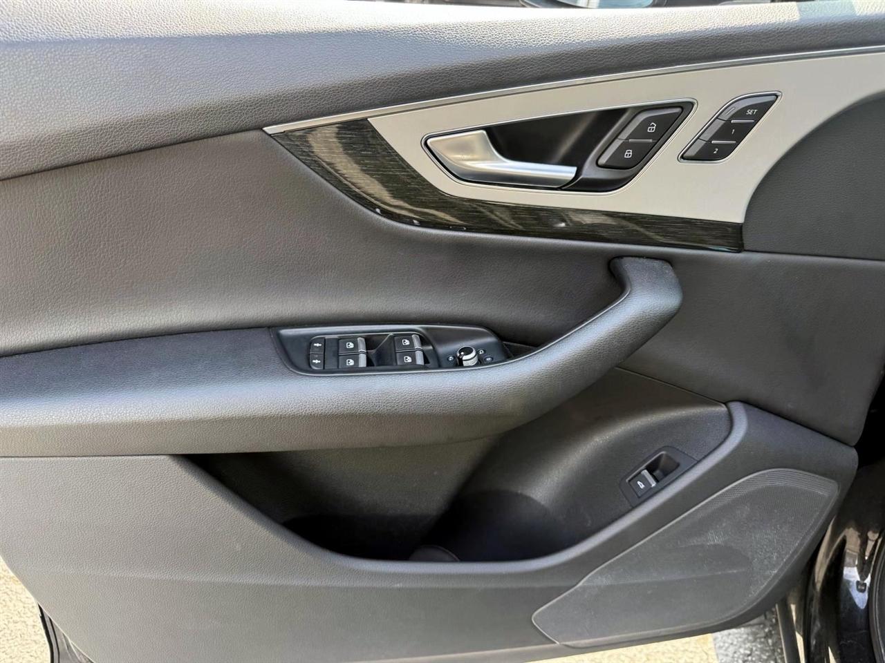 Audi Q7 SE Premium 45 TFSI quattro 2019