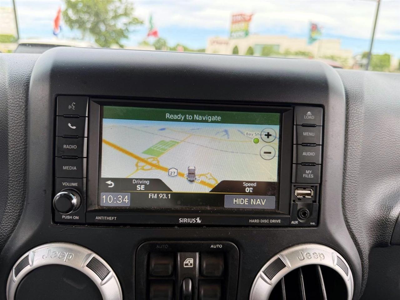 Jeep Wrangler Unlimited 4WD 4dr Sahara 2013