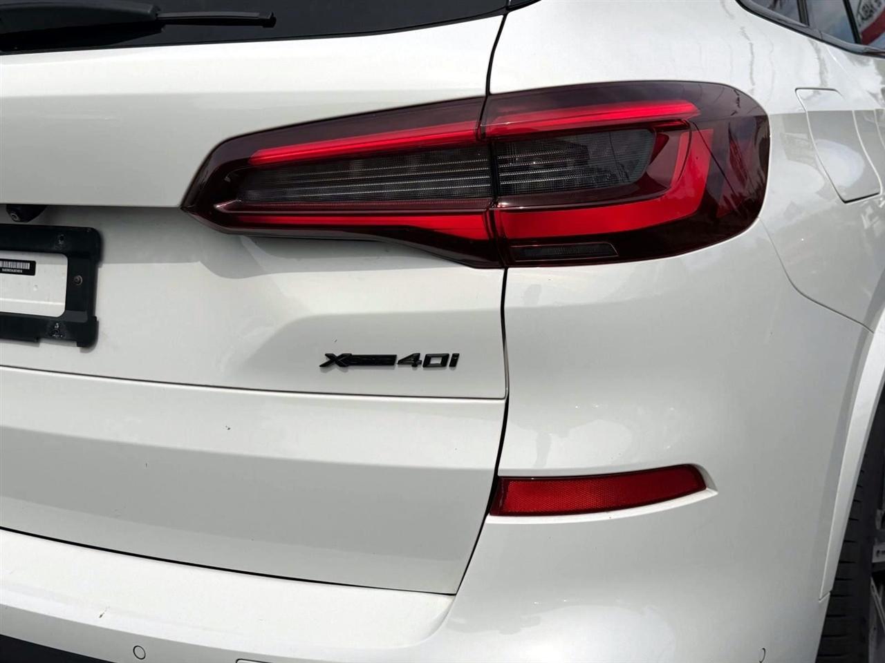 BMW X5 xDrive40i Sports Activity Vehicle 2020