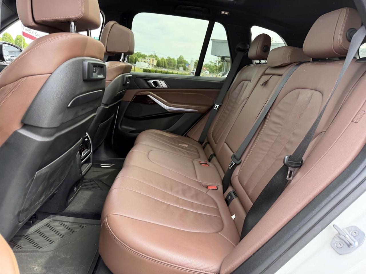 BMW X5 xDrive40i Sports Activity Vehicle 2020