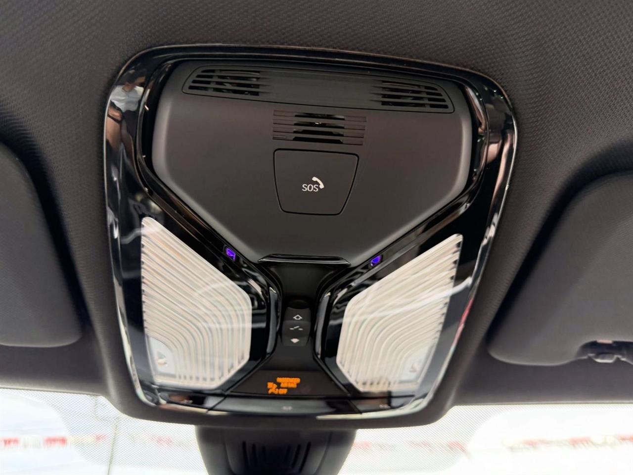 BMW X5 xDrive40i Sports Activity Vehicle 2020