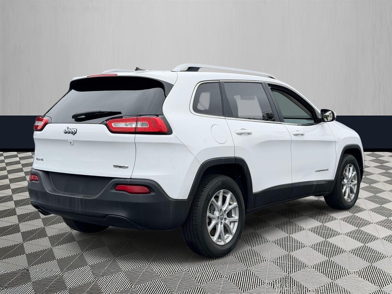 Jeep Cherokee 4WD 4dr Latitude 2015