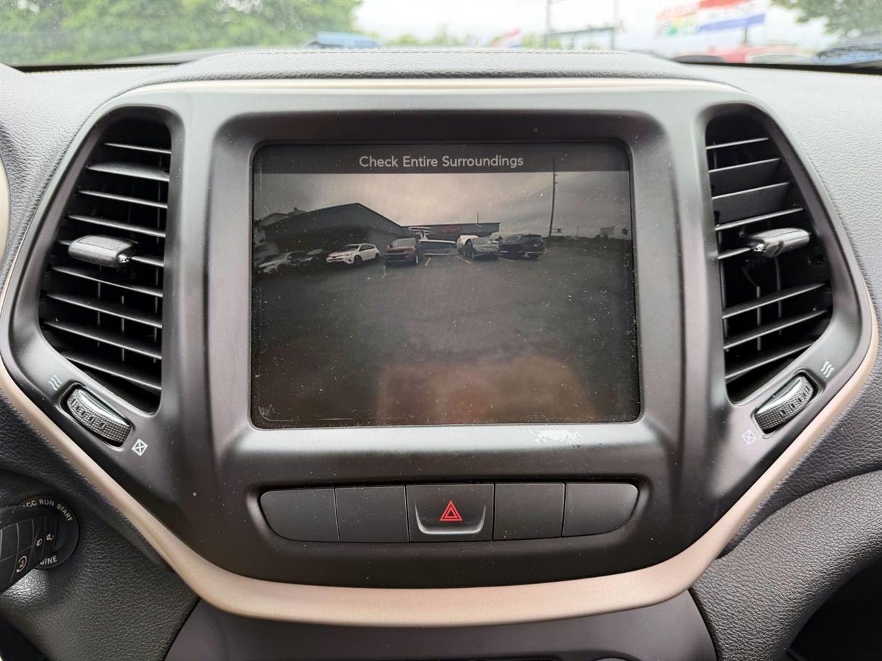 Jeep Cherokee 4WD 4dr Latitude 2015