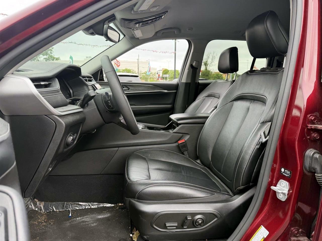 Jeep Grand Cherokee Limited 4x4 2023