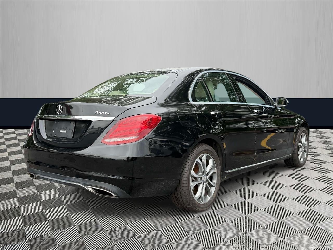 Mercedes-Benz C-Class 4dr Sdn C 300 4MATIC 2015