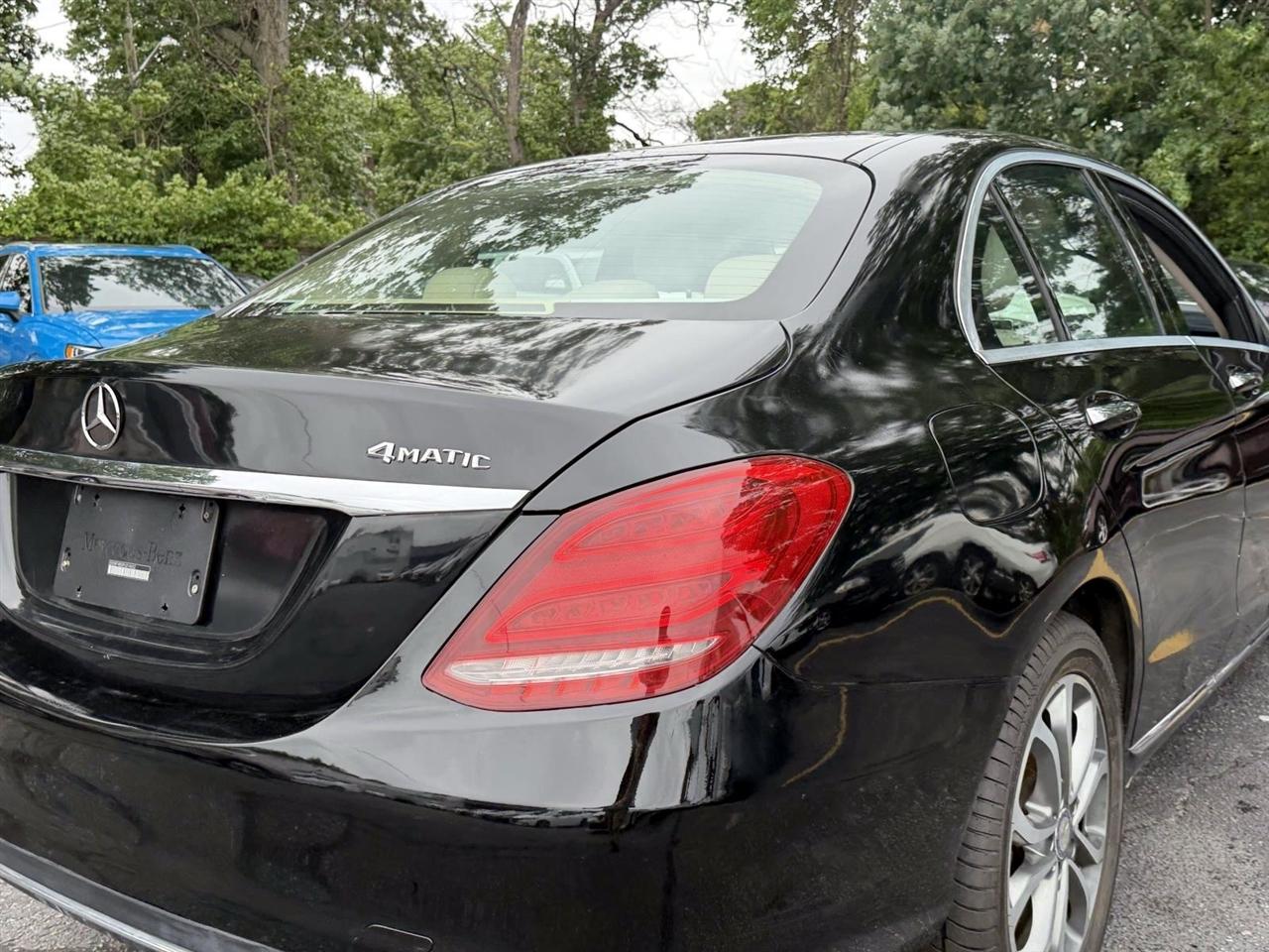 Mercedes-Benz C-Class 4dr Sdn C 300 4MATIC 2015
