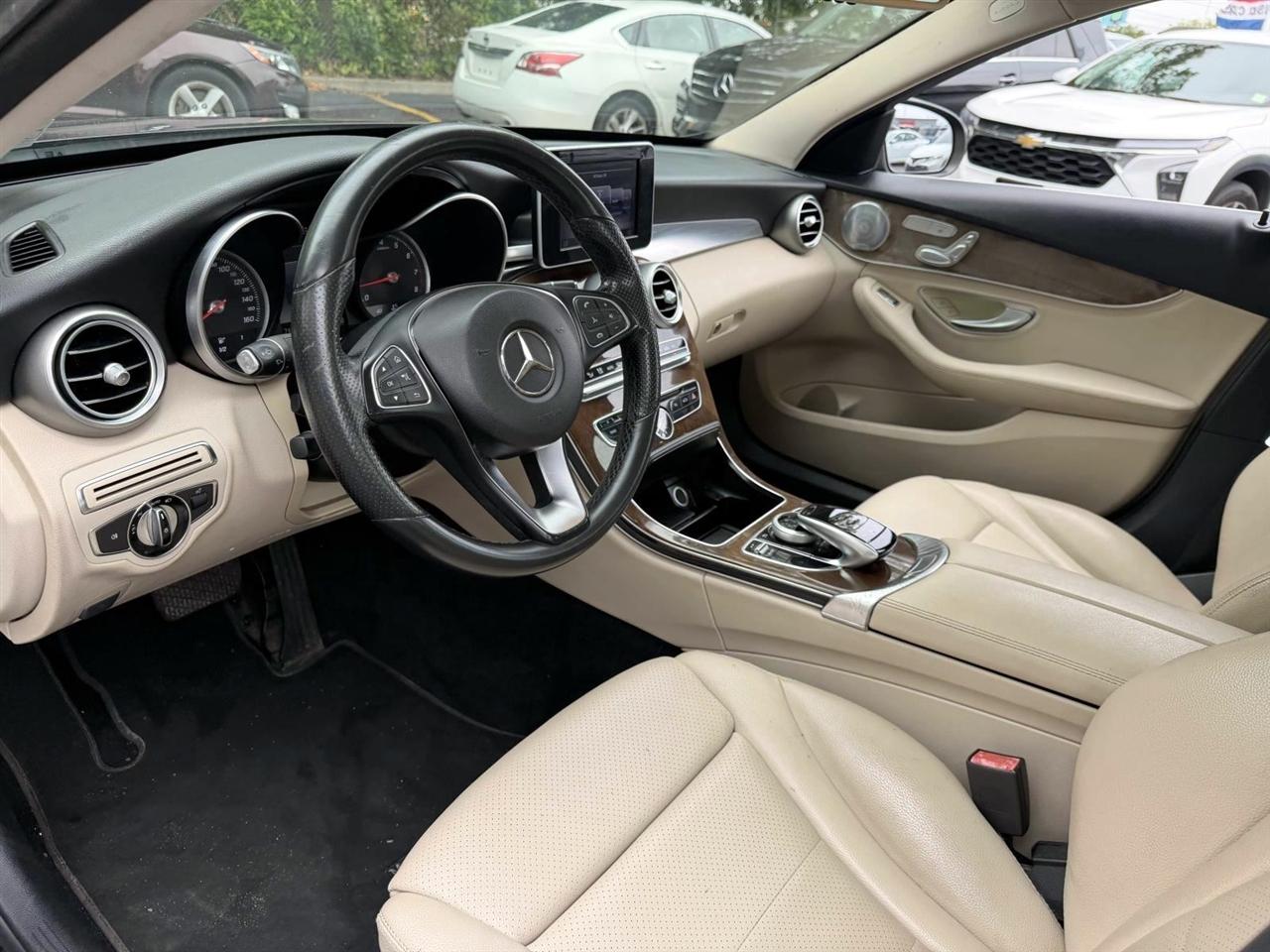 Mercedes-Benz C-Class 4dr Sdn C 300 4MATIC 2015