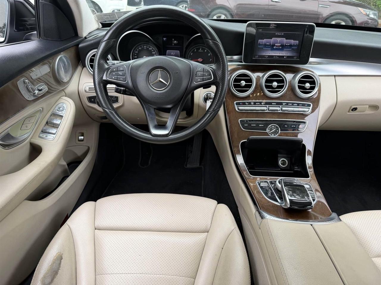 Mercedes-Benz C-Class 4dr Sdn C 300 4MATIC 2015