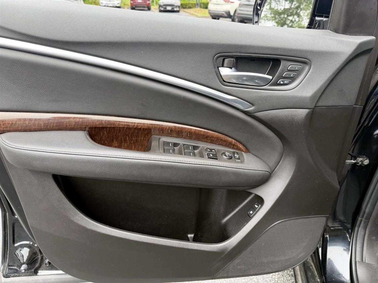 Acura MDX SH-AWD 7-Passenger 2020
