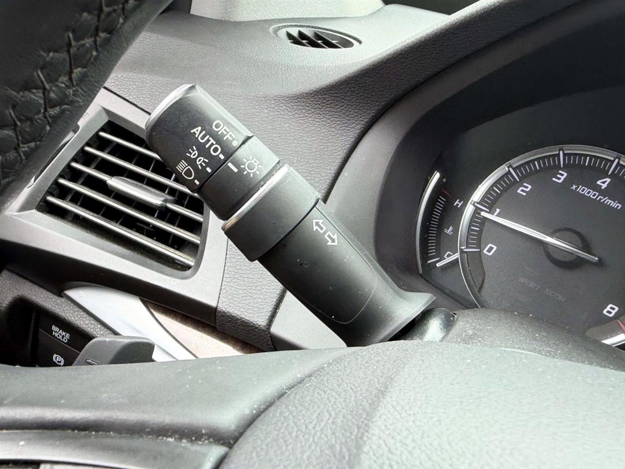 Acura MDX SH-AWD 7-Passenger 2020