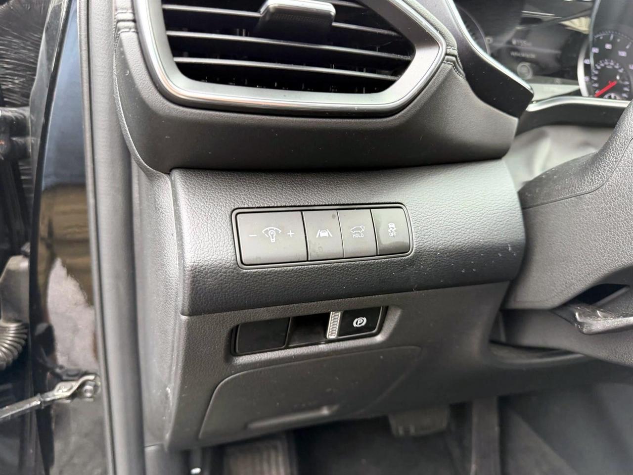 Hyundai Santa Fe XRT AWD 2023