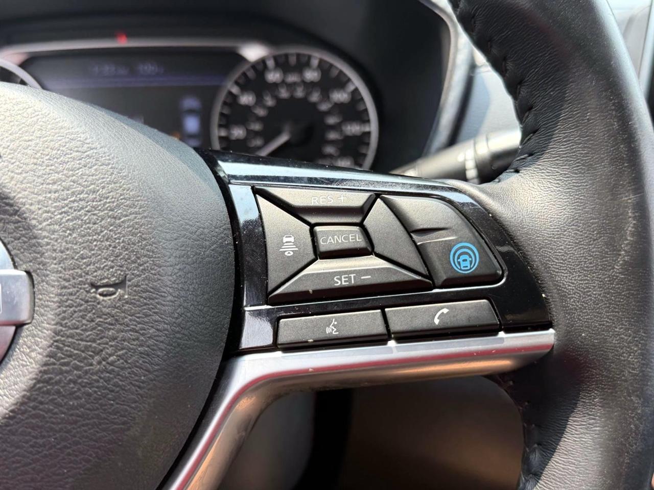 Nissan Altima 2.5 SV Sedan 2021