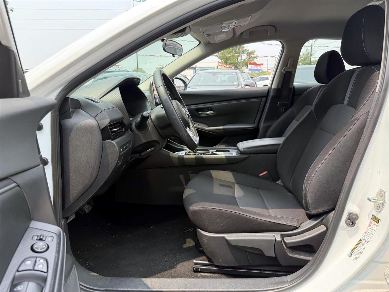 Nissan Sentra SV CVT 2021