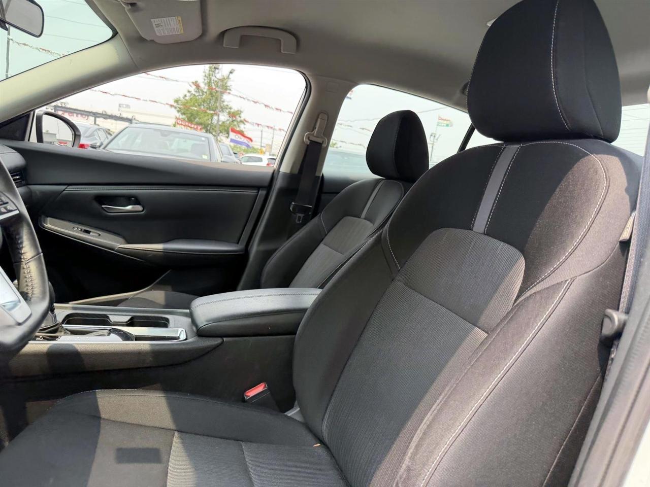 Nissan Sentra SV CVT 2021