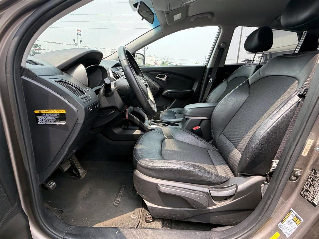 Hyundai Tucson FWD 4dr Auto GLS PZEV 2012