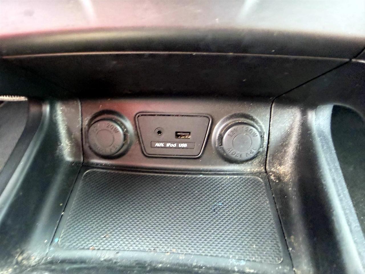 Hyundai Tucson FWD 4dr Auto GLS PZEV 2012