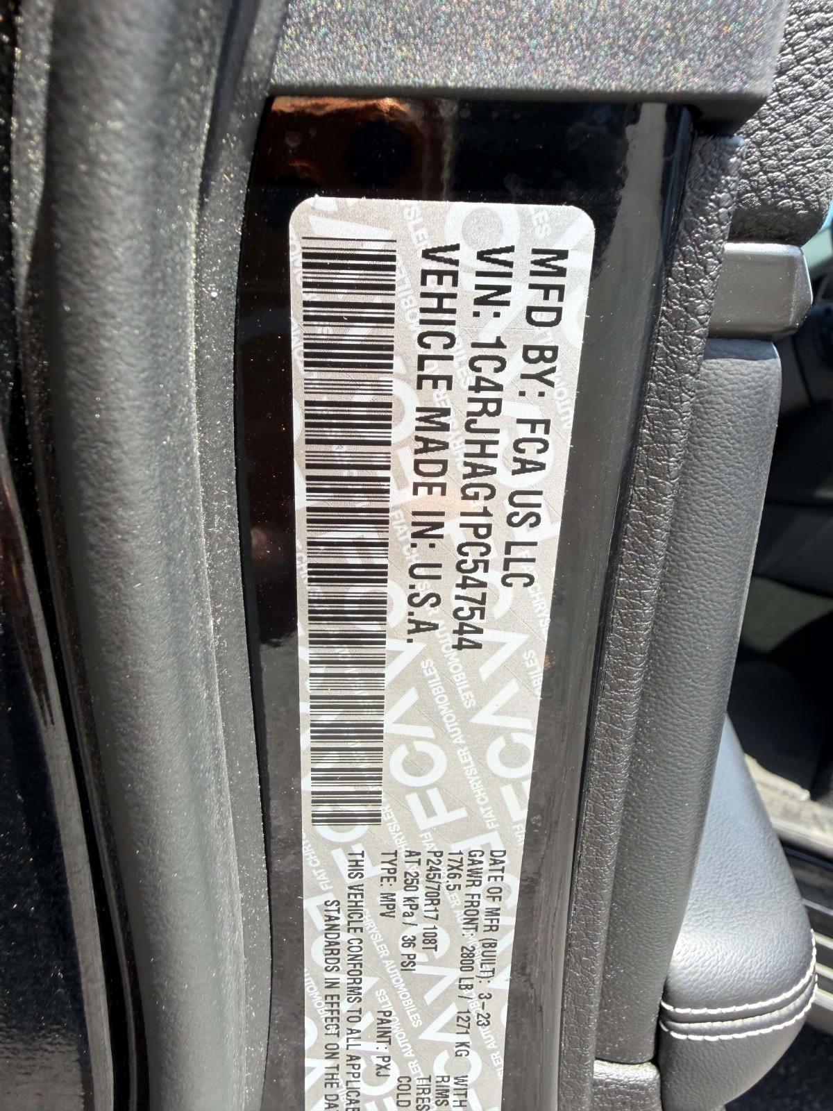 Jeep Grand Cherokee Laredo 4x4 2023