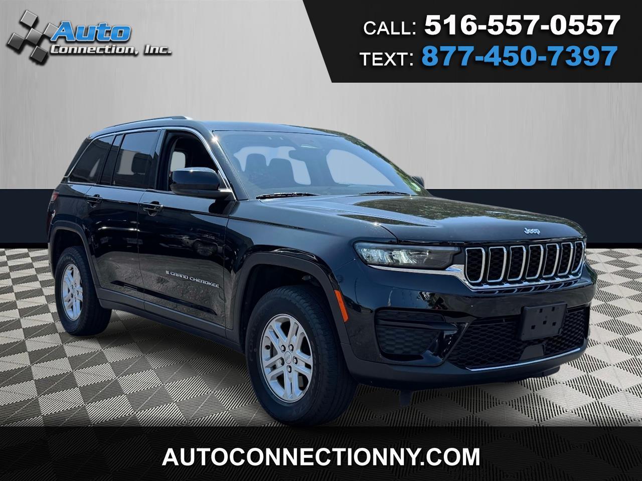 Jeep Grand Cherokee Laredo 4x4 2023