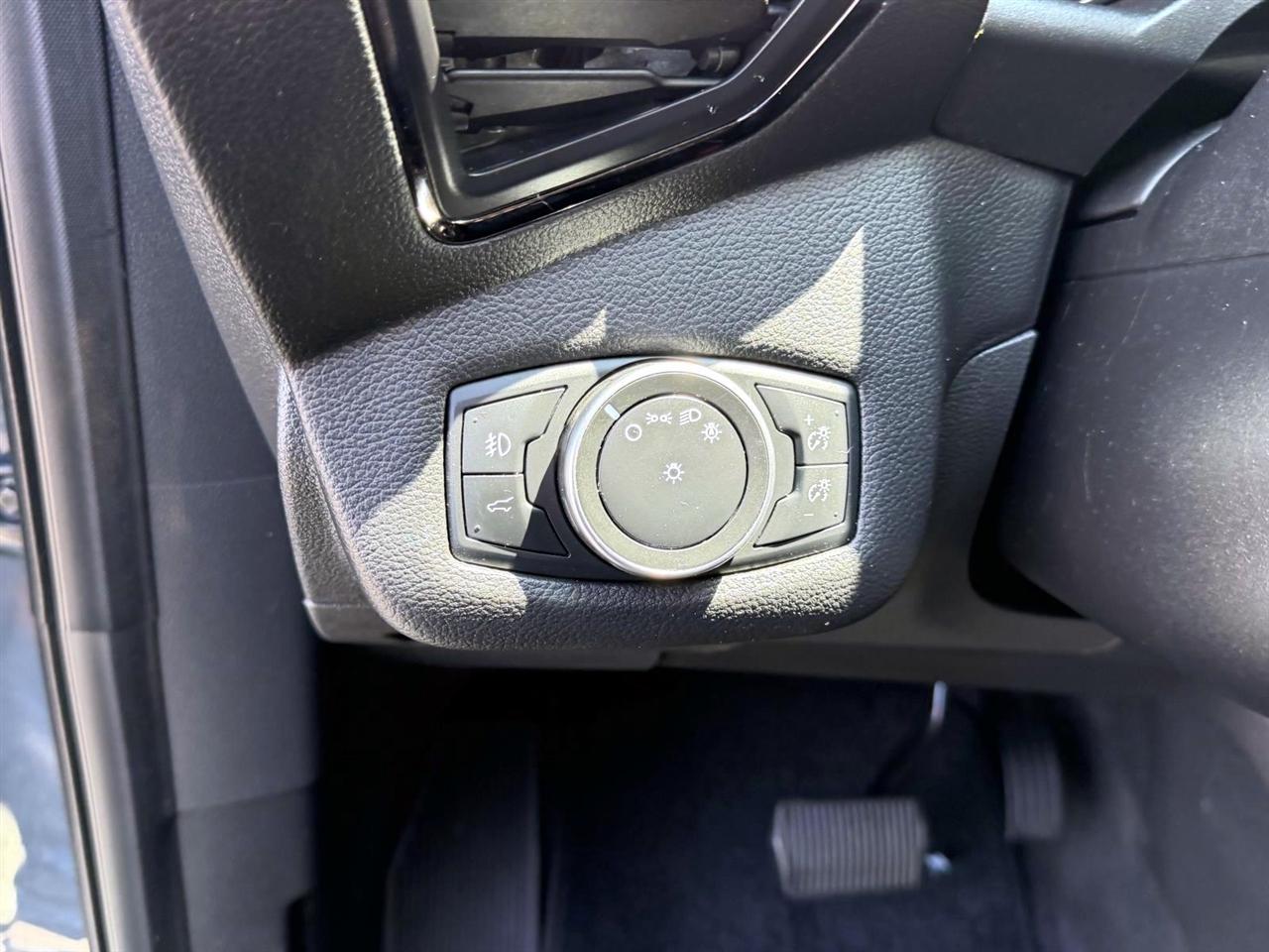 Ford Escape Titanium 4WD 2019