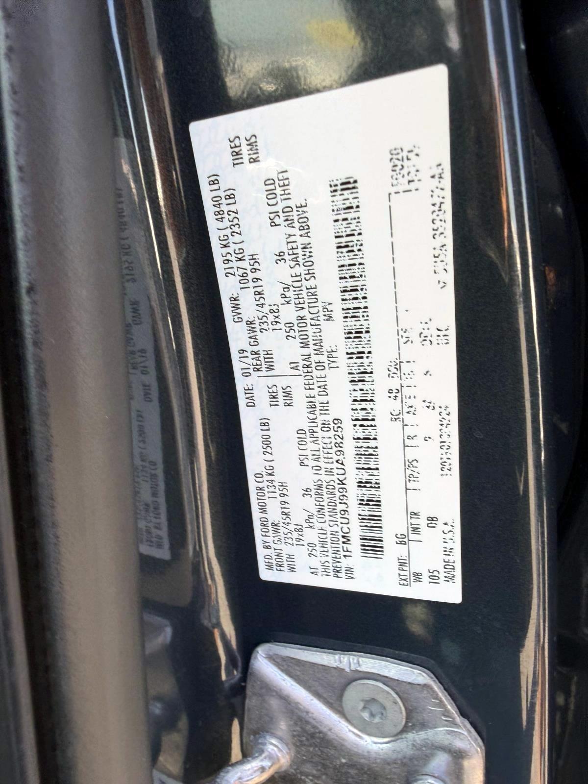 Ford Escape Titanium 4WD 2019