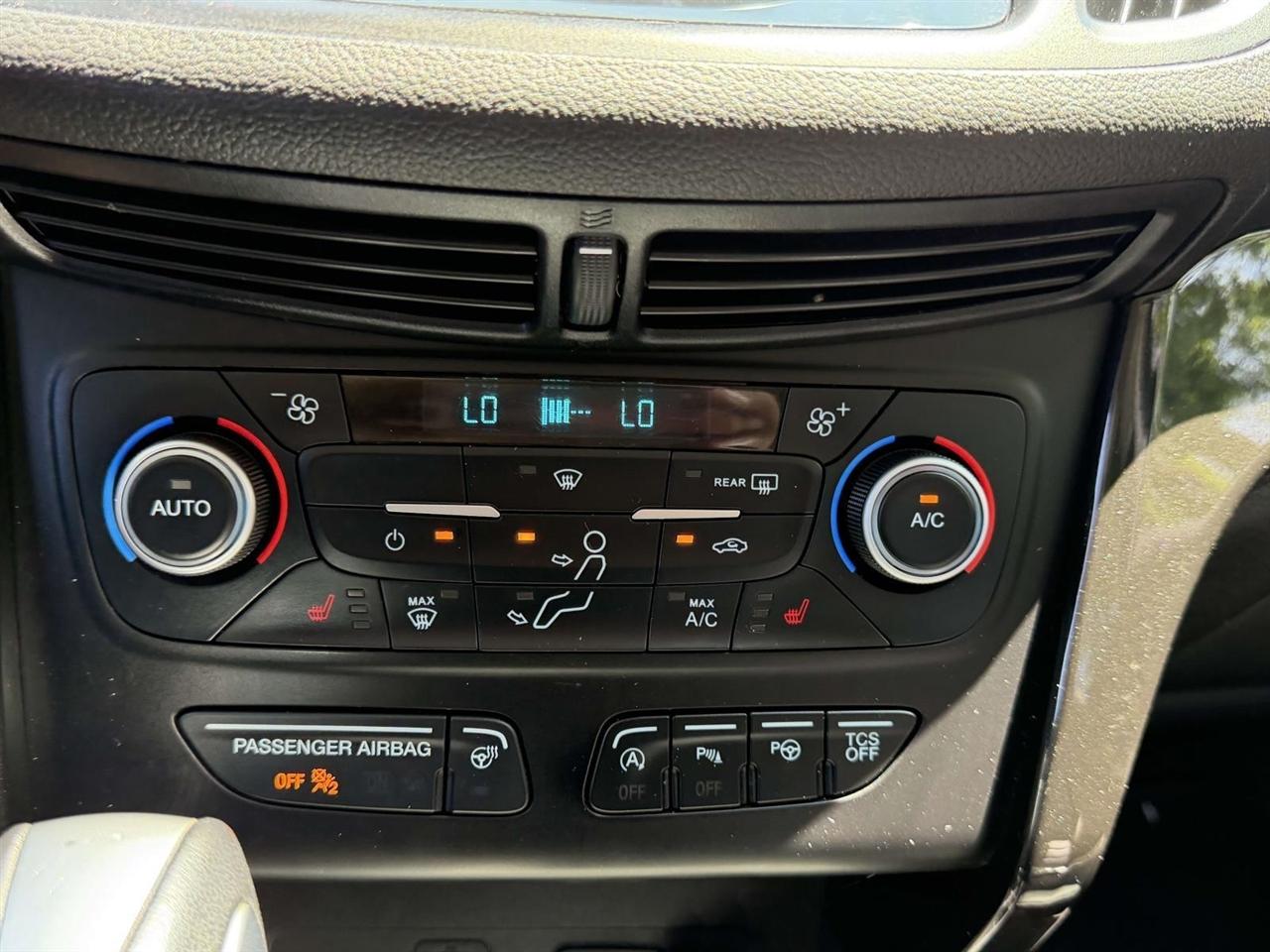 Ford Escape Titanium 4WD 2019