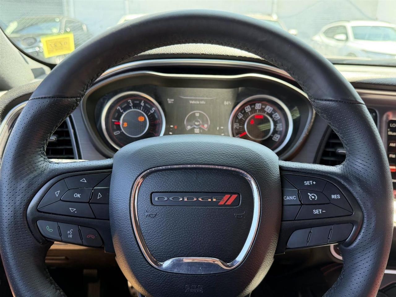 Dodge Challenger 2dr Cpe R/T Plus Shaker 2015
