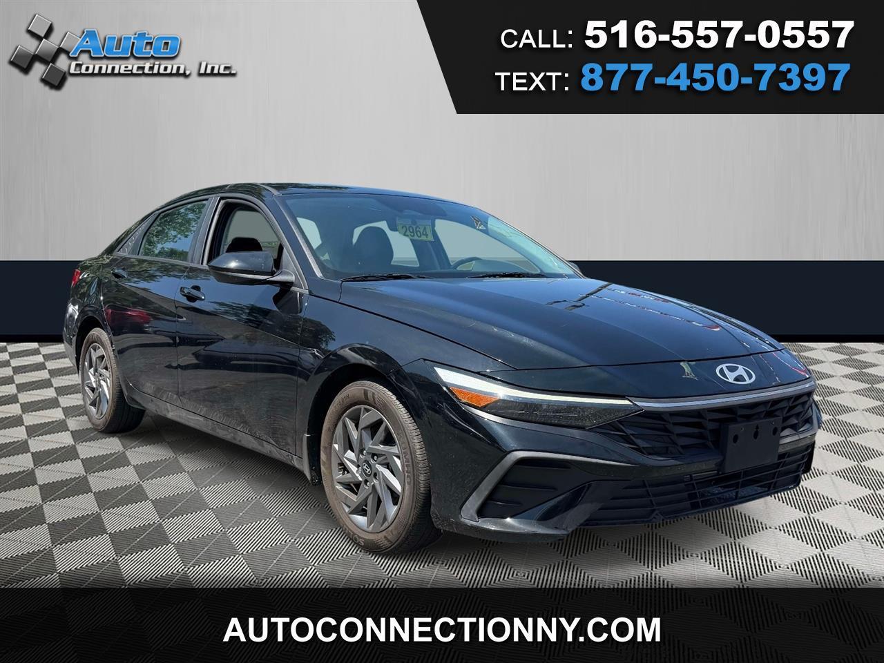 2024 Hyundai Elantra SEL IVT