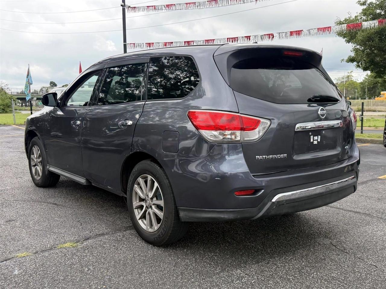 Nissan Pathfinder 4WD 4dr S 2014