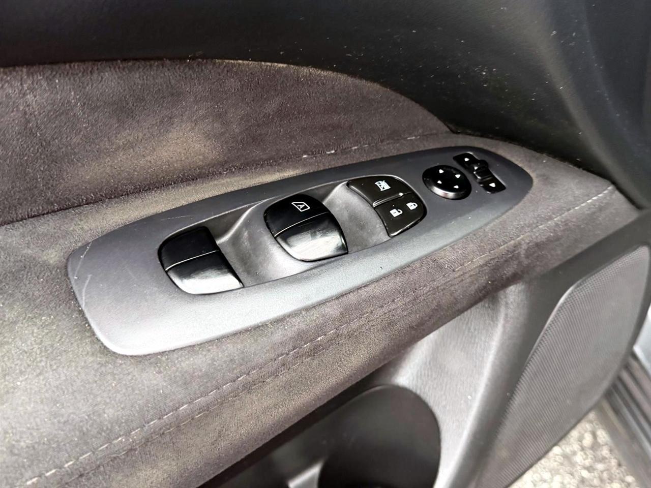 Nissan Pathfinder 4WD 4dr S 2014