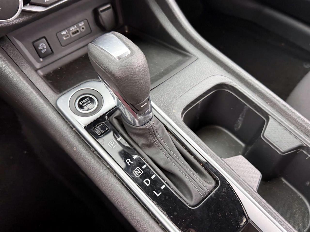 Nissan Sentra SV CVT 2024