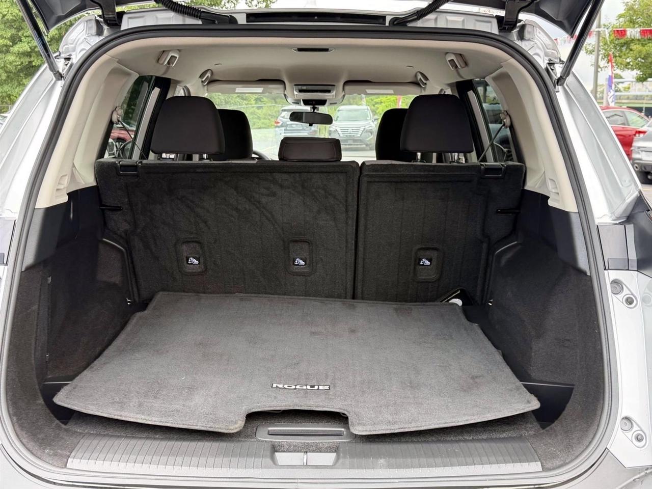 Nissan Rogue AWD SV 2023