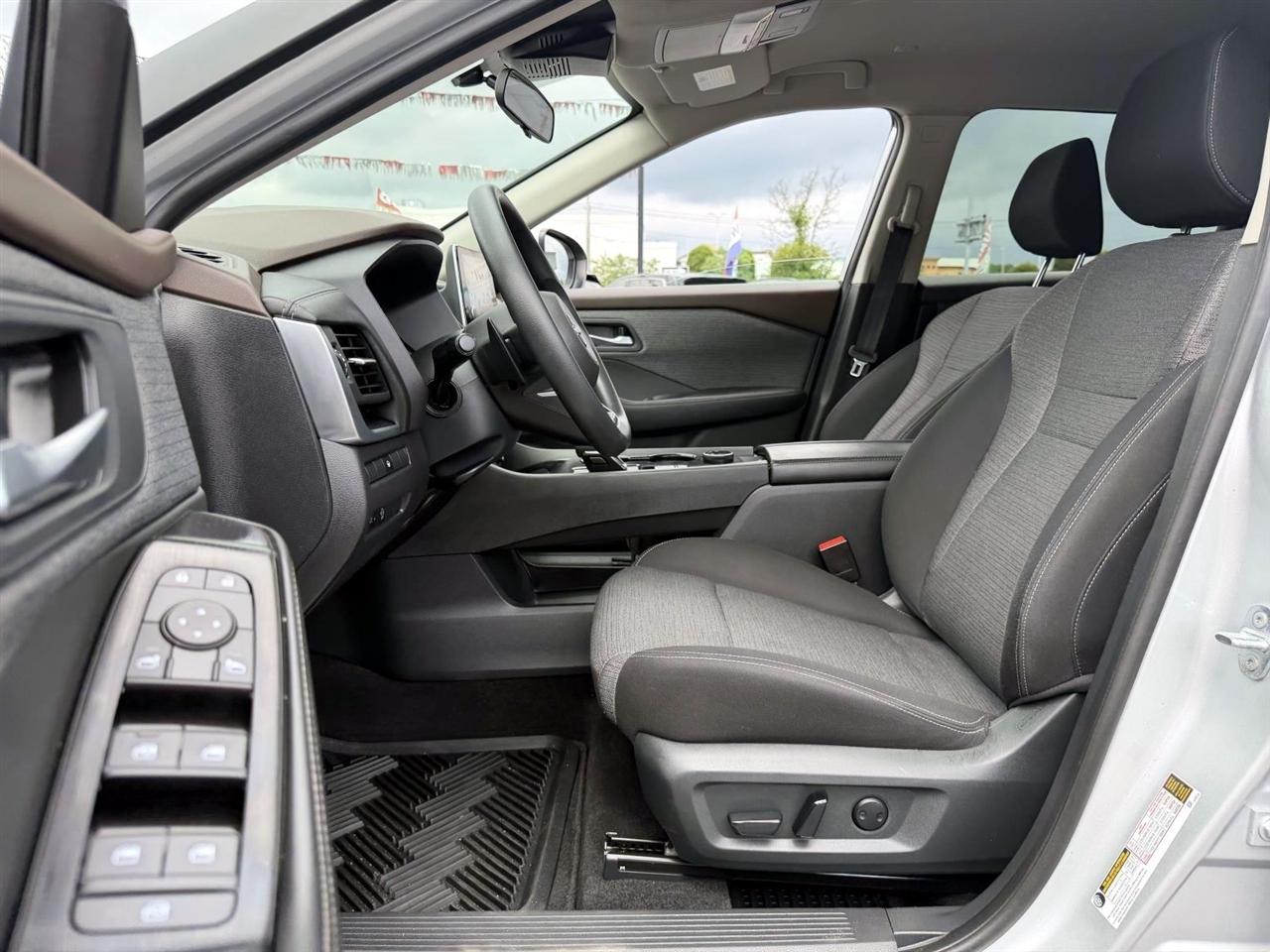 Nissan Rogue AWD SV 2023