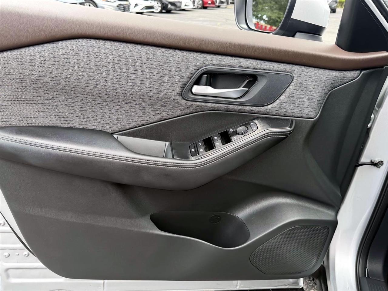 Nissan Rogue AWD SV 2023