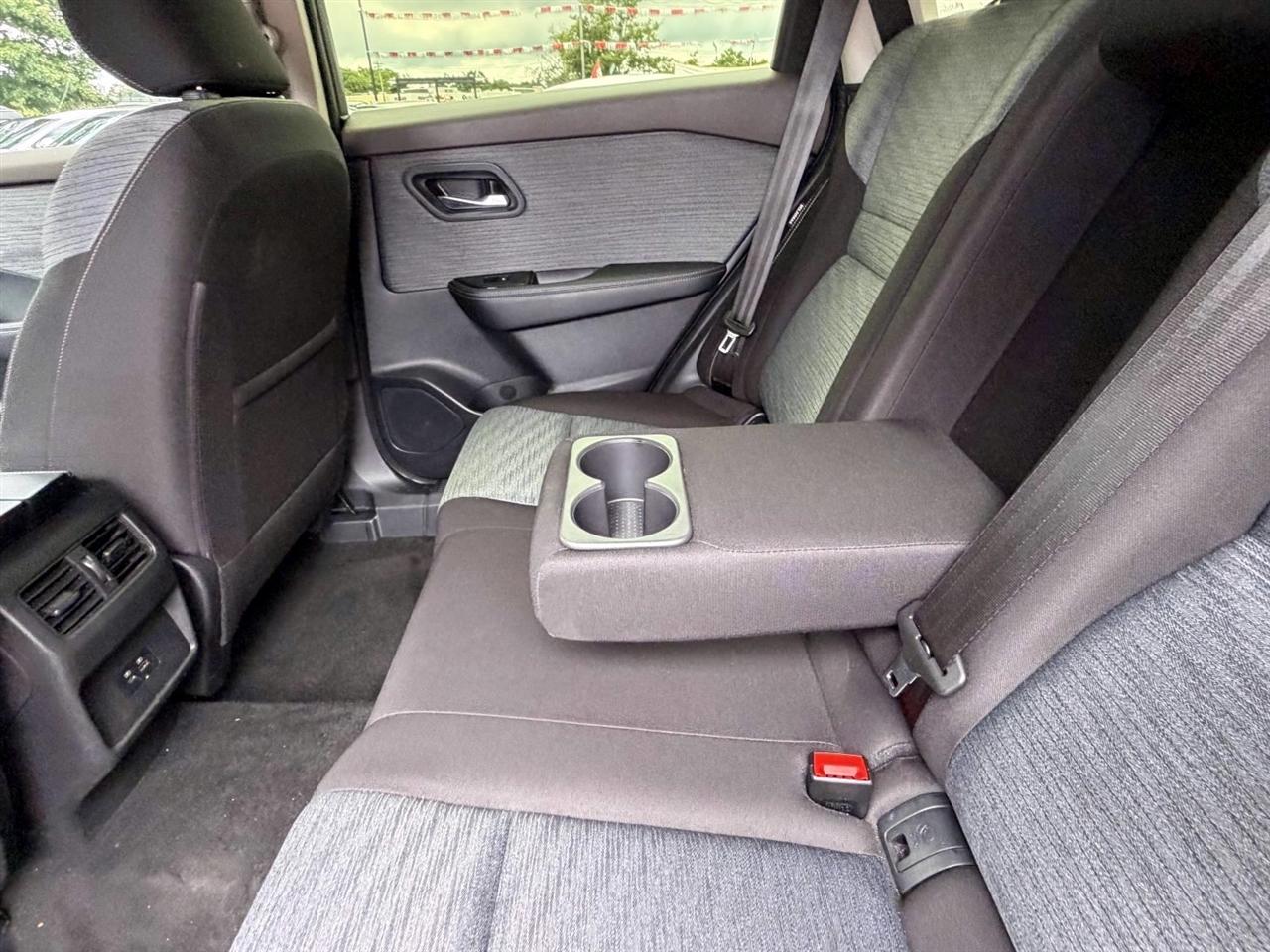 Nissan Rogue AWD SV 2023