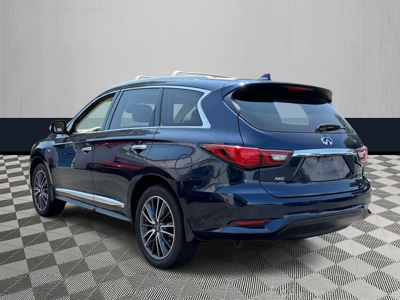 Infiniti QX60 2019.5 LUXE AWD 2019