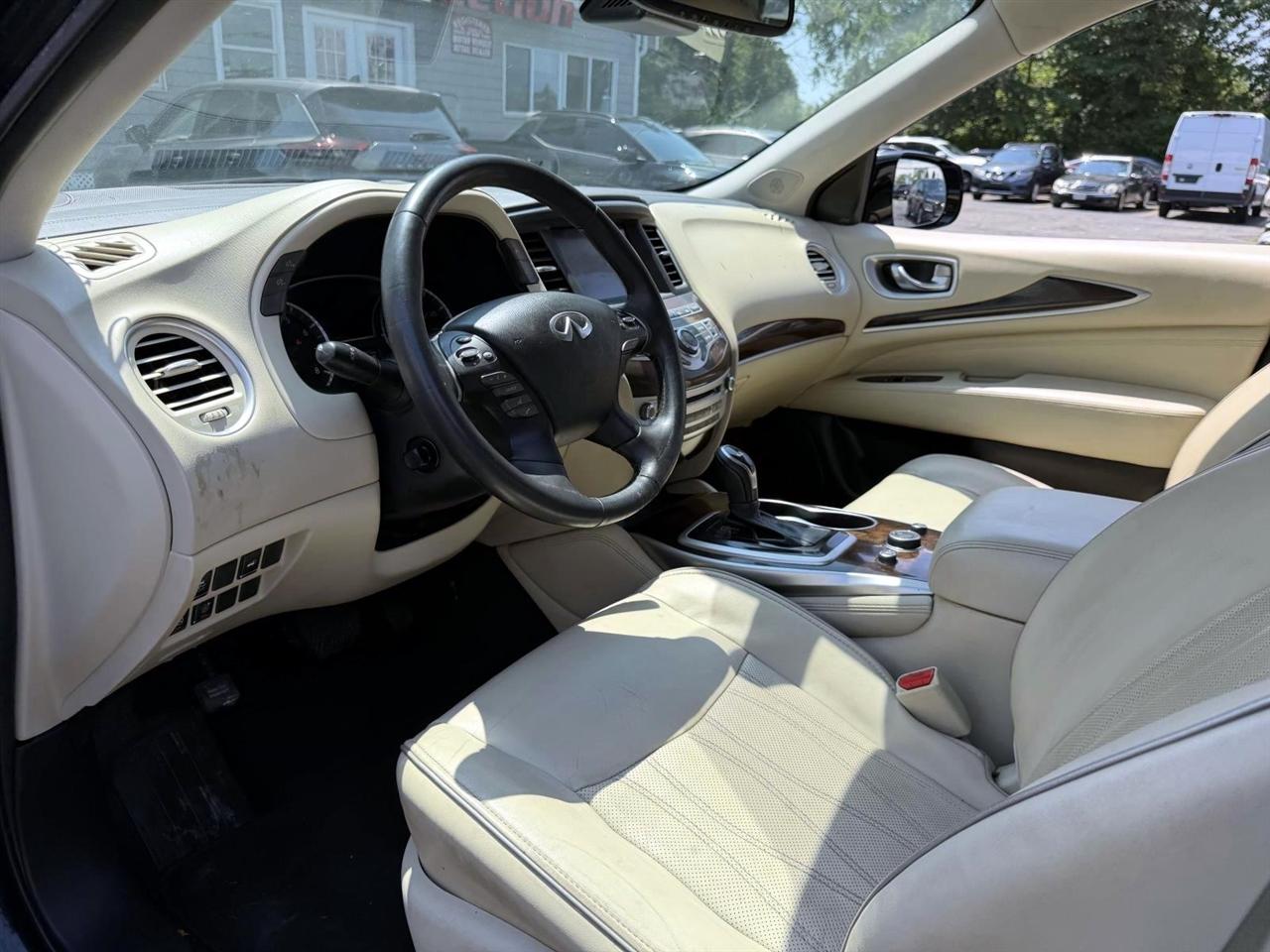 Infiniti QX60 2019.5 LUXE AWD 2019