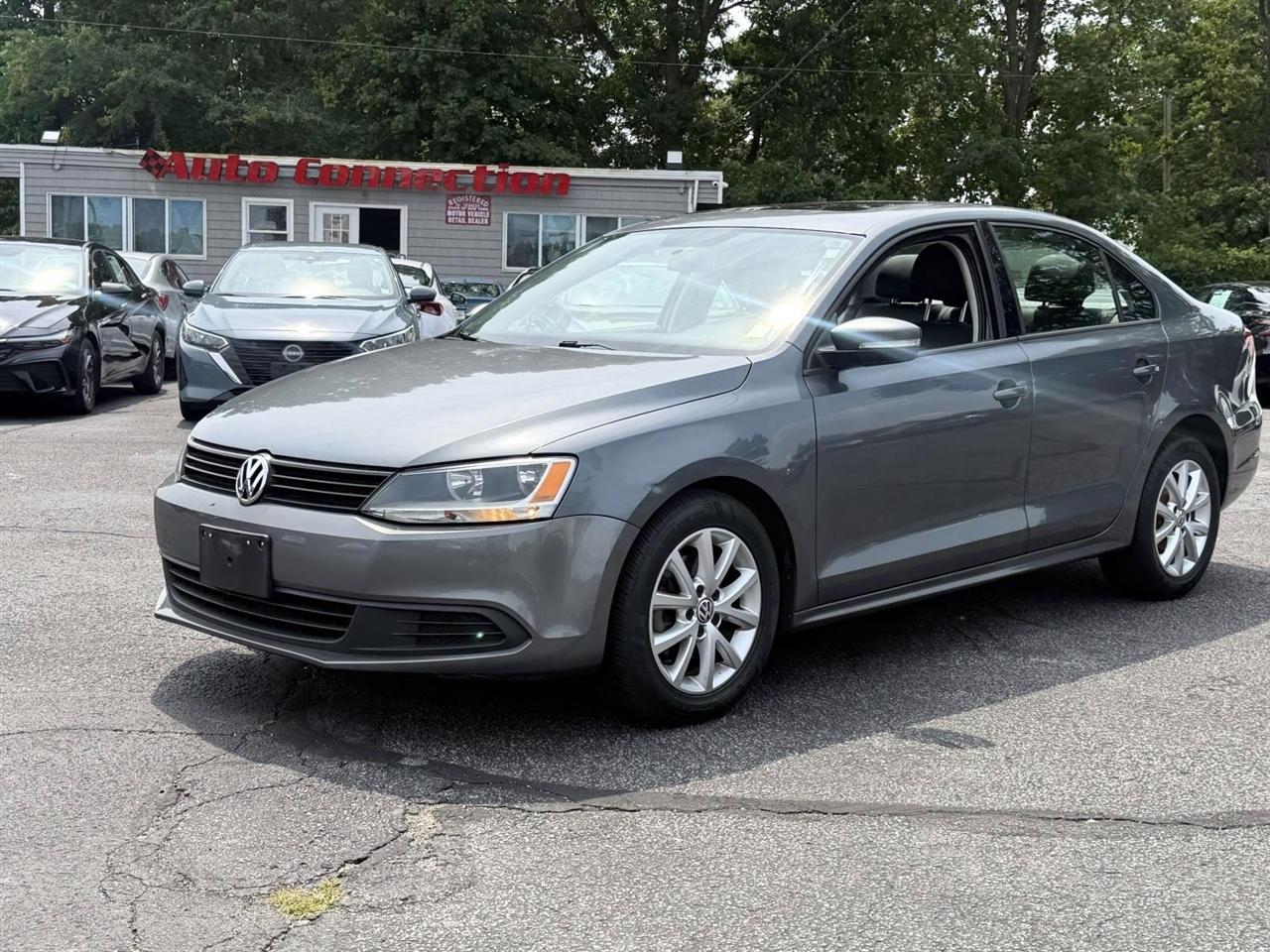 Volkswagen Jetta Sedan 4dr Auto SE PZEV 2011