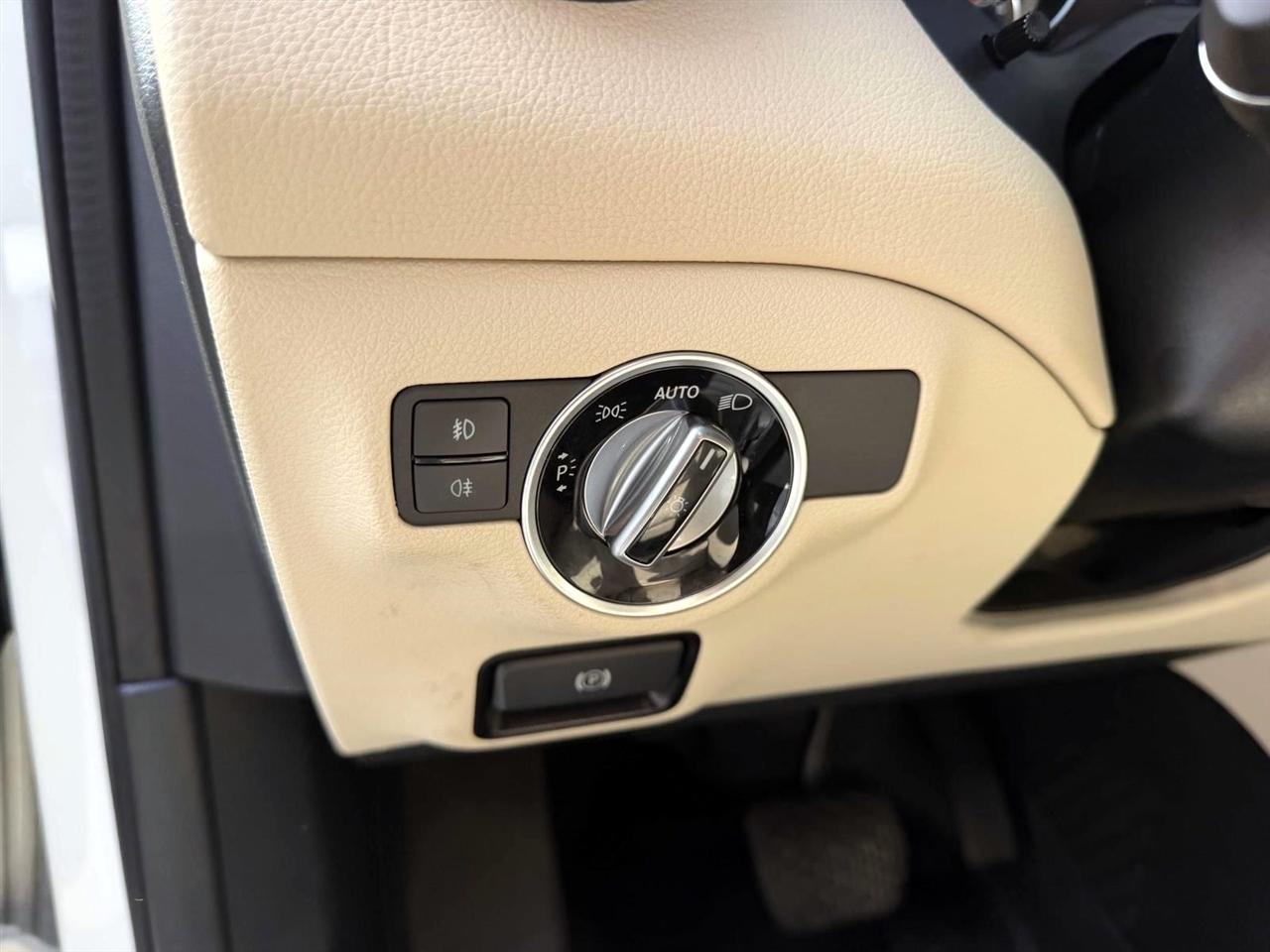 Mercedes-Benz GLA GLA 250 4MATIC SUV 2018