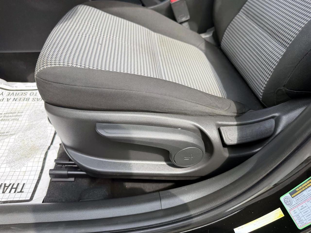 Hyundai Kona SEL Auto FWD 2021