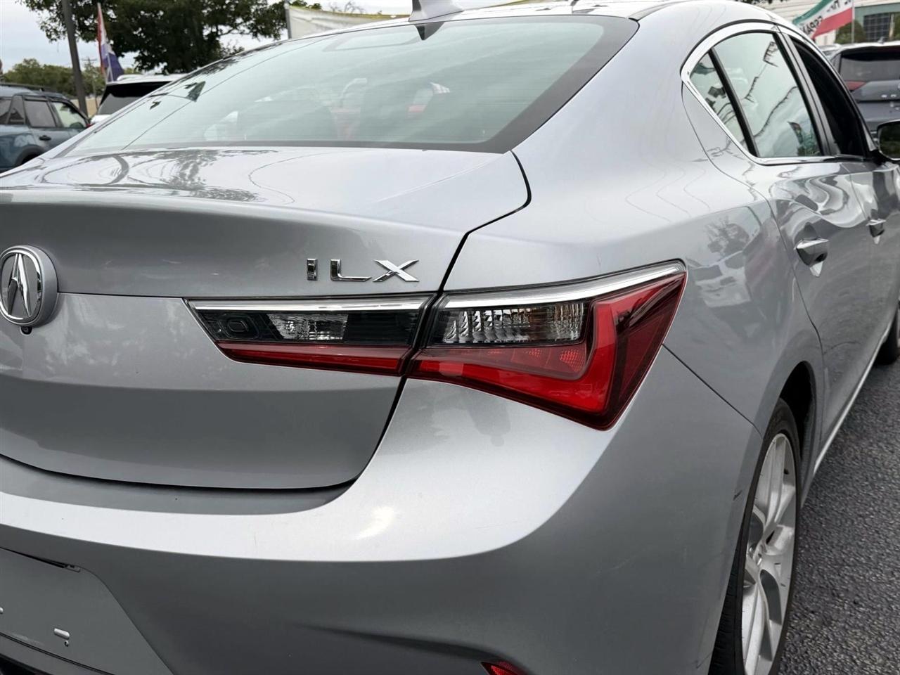 Acura ILX Sedan 2019