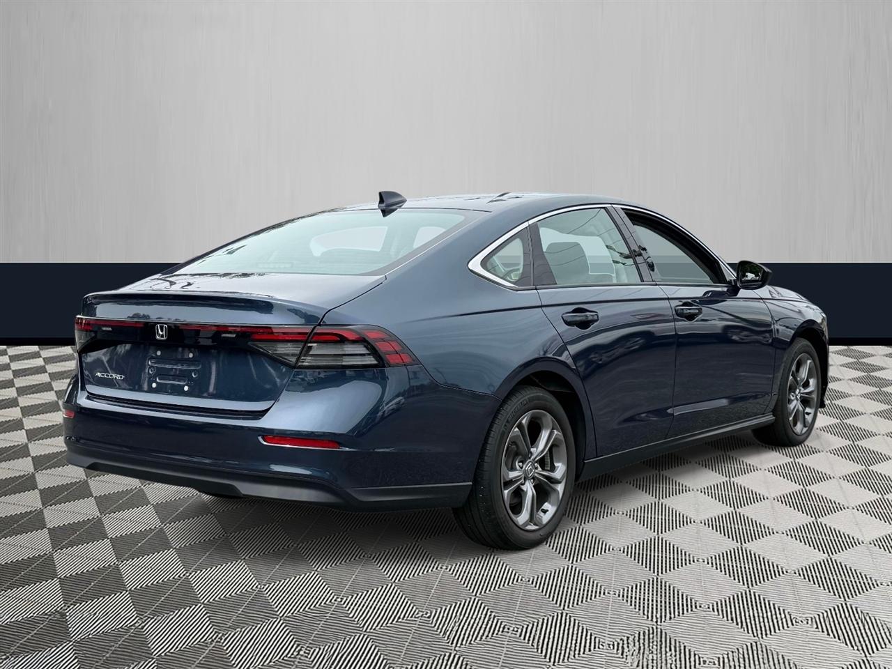 Honda Accord Sedan EX CVT 2023
