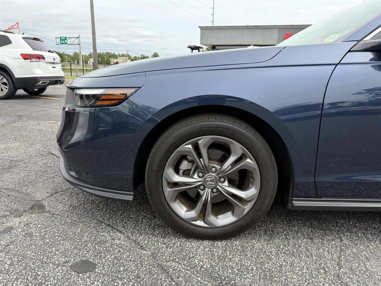 Honda Accord Sedan EX CVT 2023