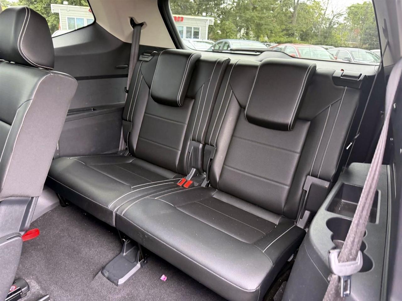 Volkswagen Atlas 3.6L V6 SE w/Technology 4MOTION 2023
