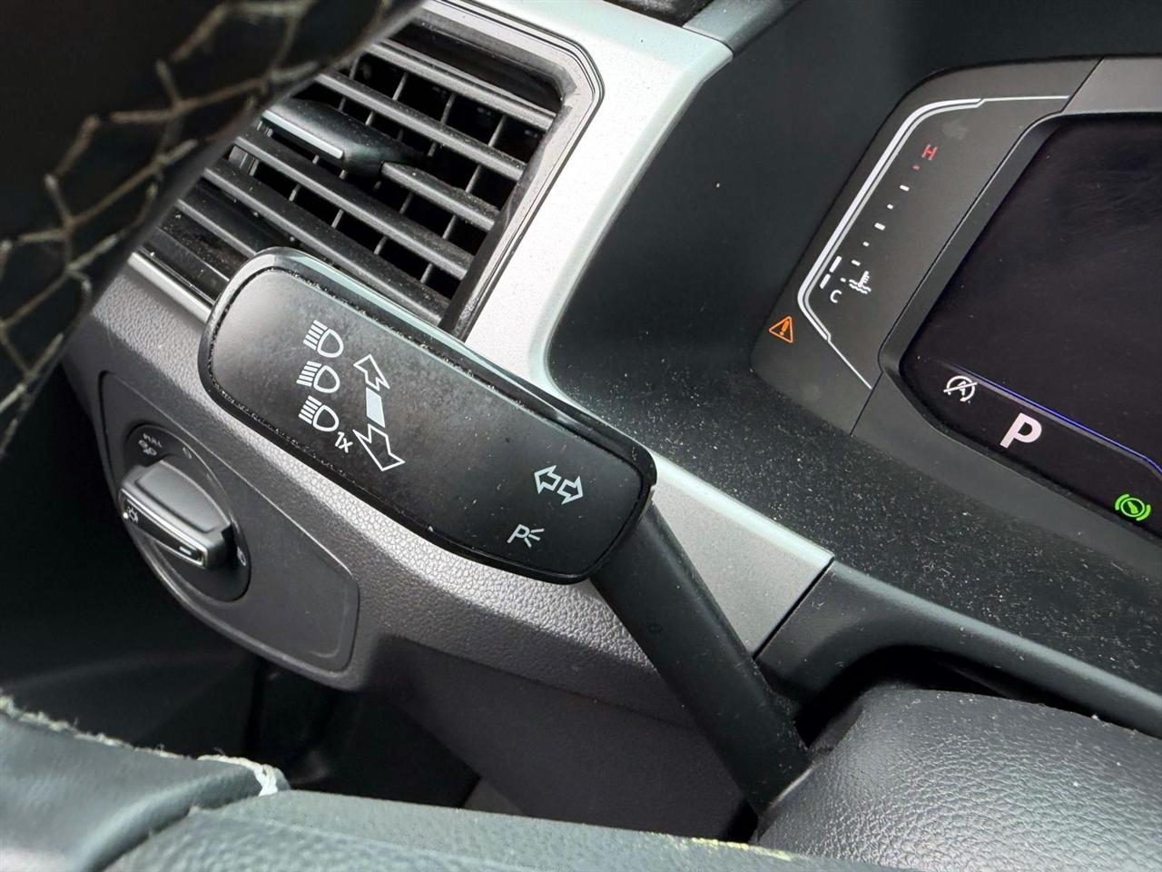 Volkswagen Atlas 3.6L V6 SE w/Technology 4MOTION 2023