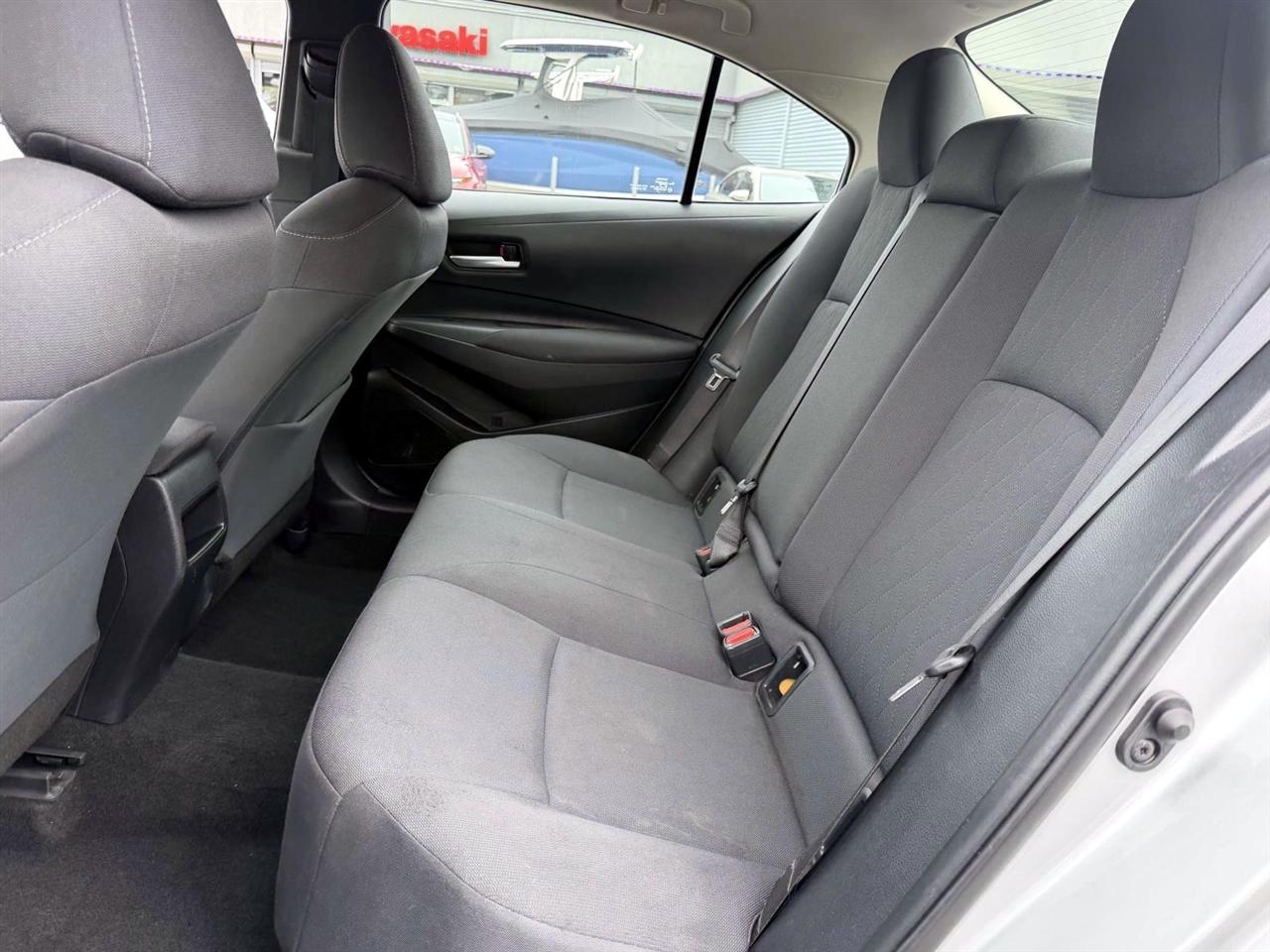 Toyota Corolla LE CVT (Natl) 2020