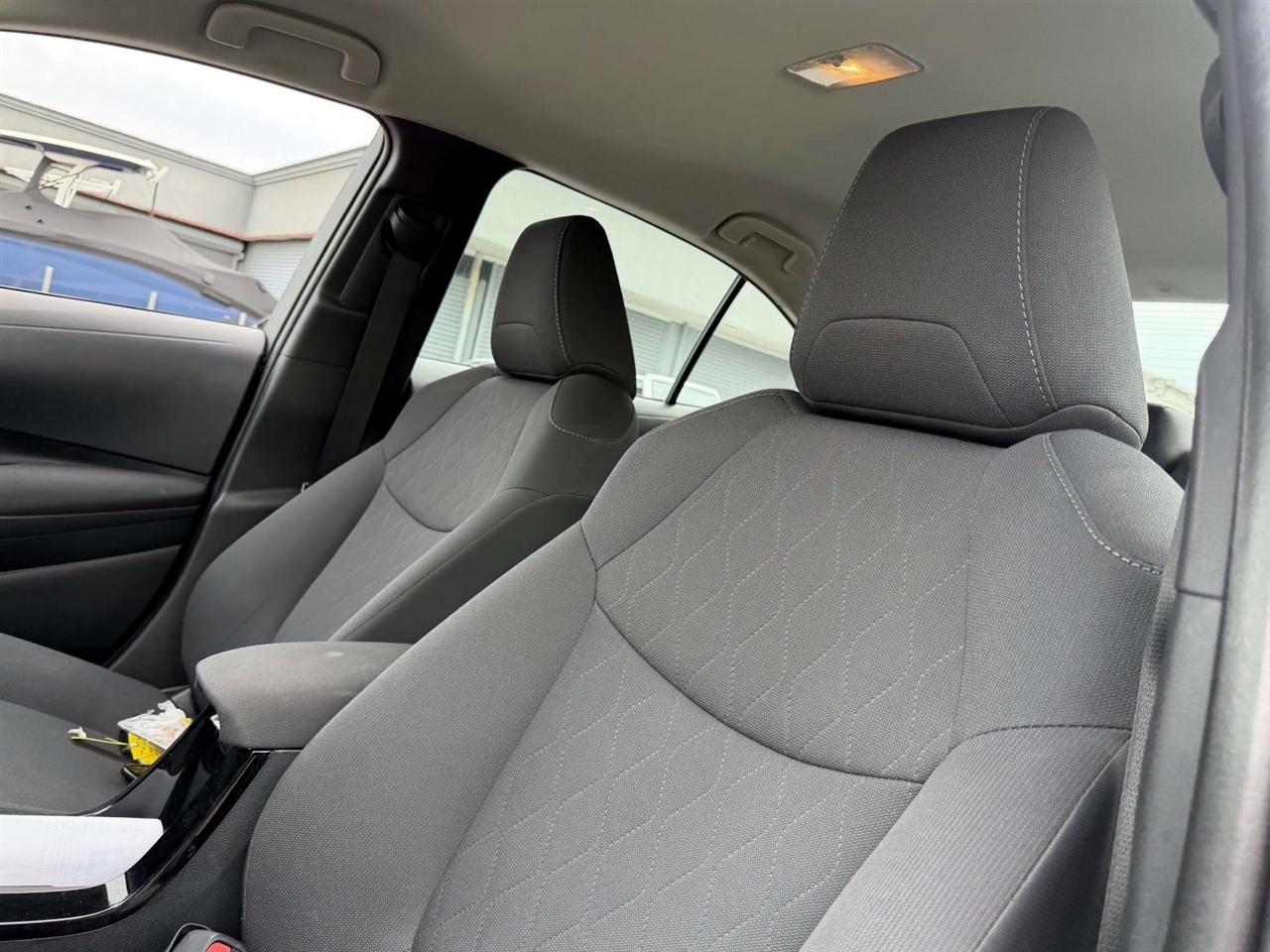 Toyota Corolla LE CVT (Natl) 2020
