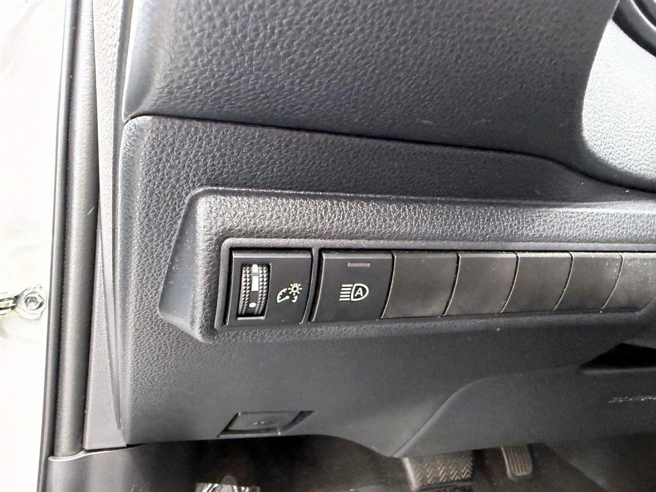Toyota Corolla LE CVT (Natl) 2020