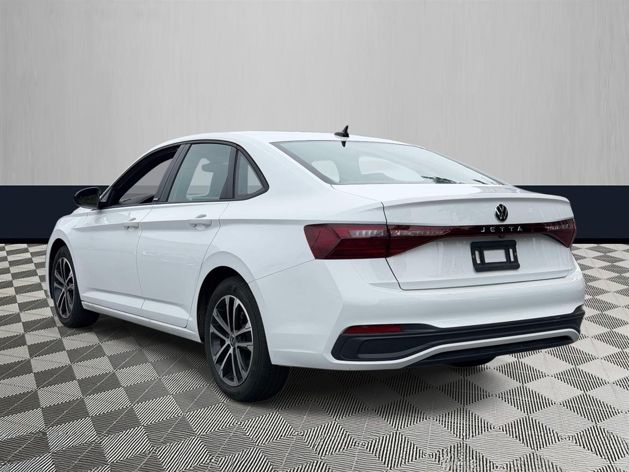 Volkswagen Jetta Sport Auto 2025
