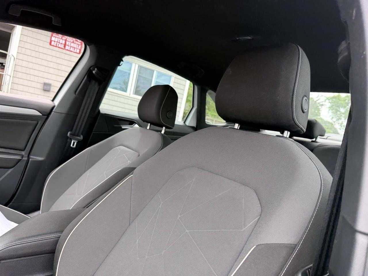 Volkswagen Jetta Sport Auto 2025